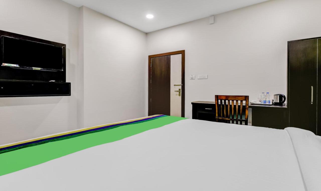 Treebo Hotel Mobi Vip Airport Guwahati Exterior foto